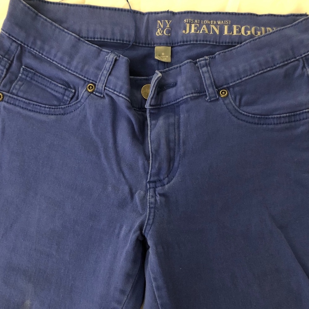 New York and Company Jean legging